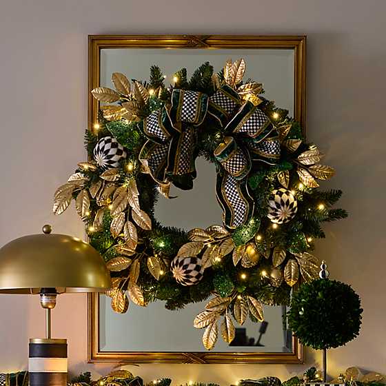 Emerald Luxe Illuminated Wreath, 30"