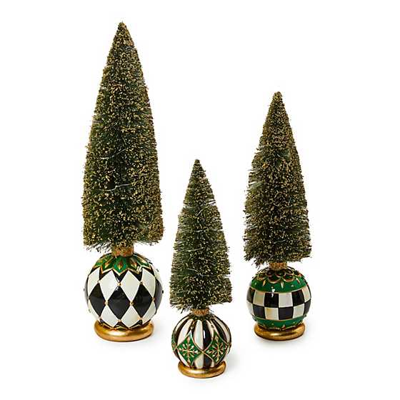 Emerald Luxe Illuminated Bottle Brush Tree, Large