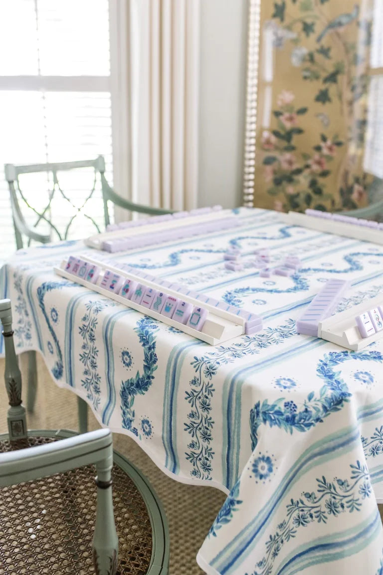 Boxwood Garden - Delft Blue Scalloped Tablecloth, 53x53