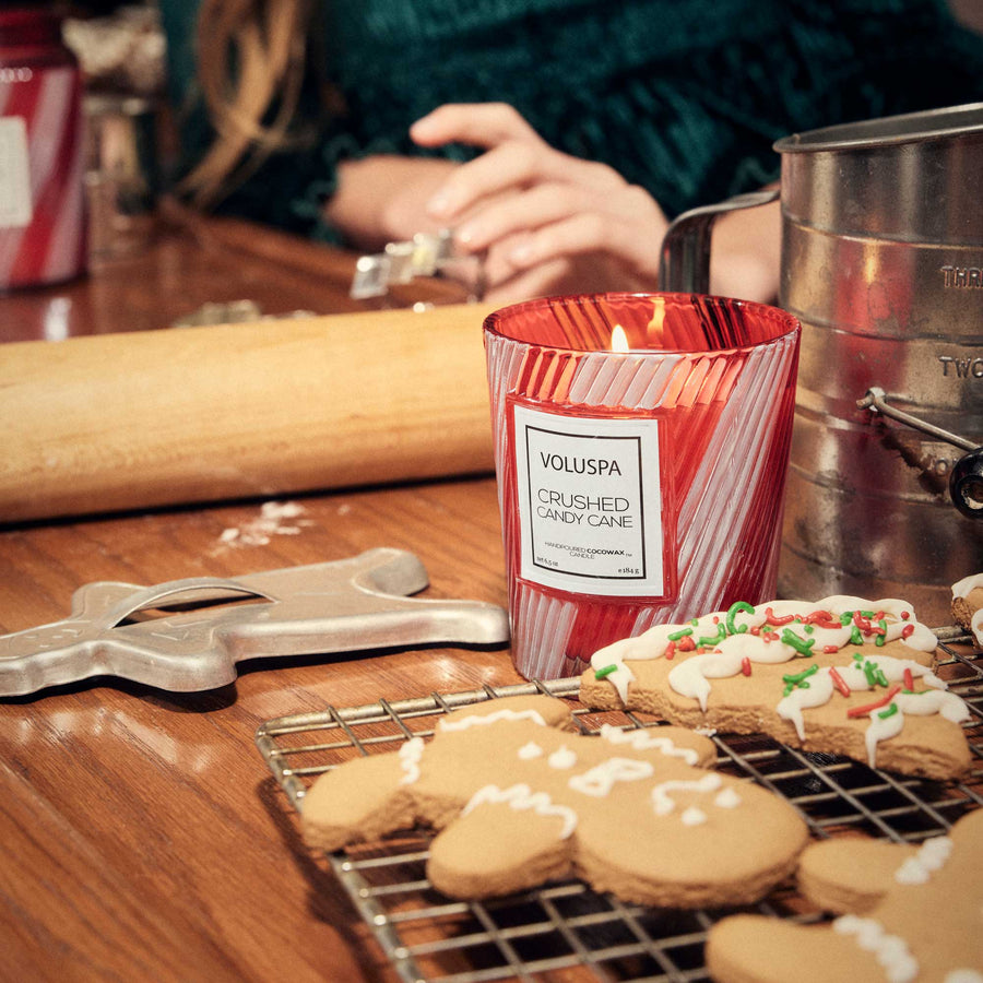 Crushed Candy Cane 6.5 oz Candle