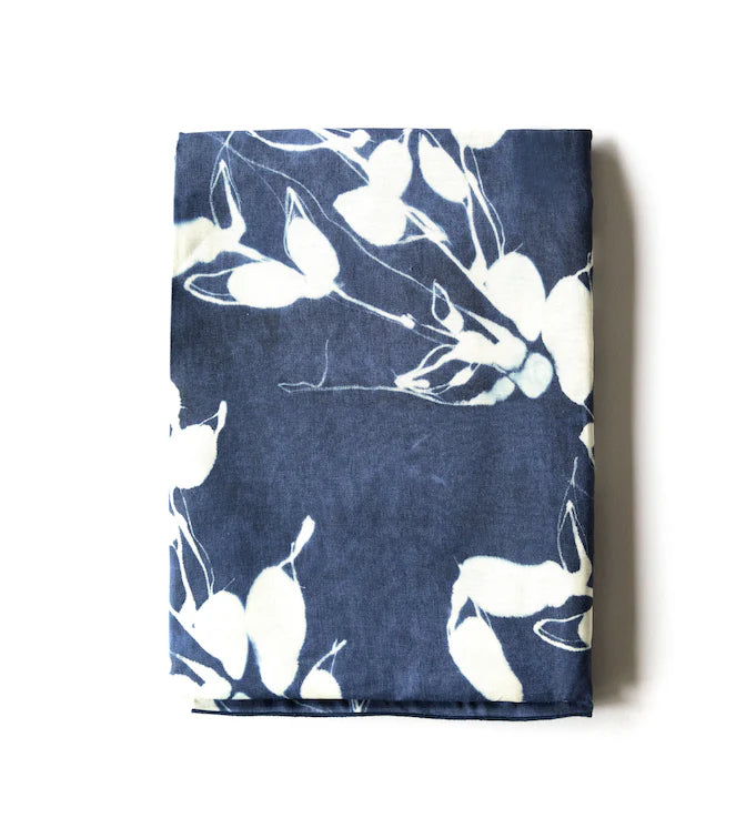Porto Print Tablecloth, Indigo, 60x120